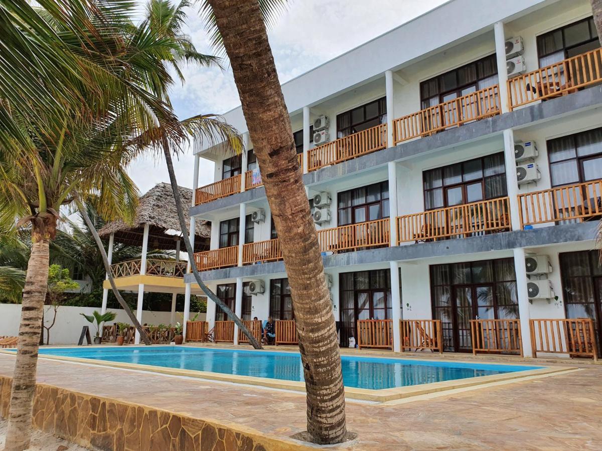 Miramont Retreat Zanzibar Hotel Bagian luar foto